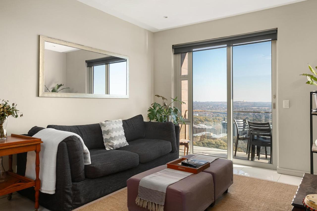 The Tyrwhitt Rosebank Apartments (Adults Only) Johannesburg Buitenkant foto