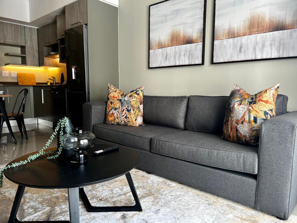 The Tyrwhitt Rosebank Apartments (Adults Only) Johannesburg Buitenkant foto